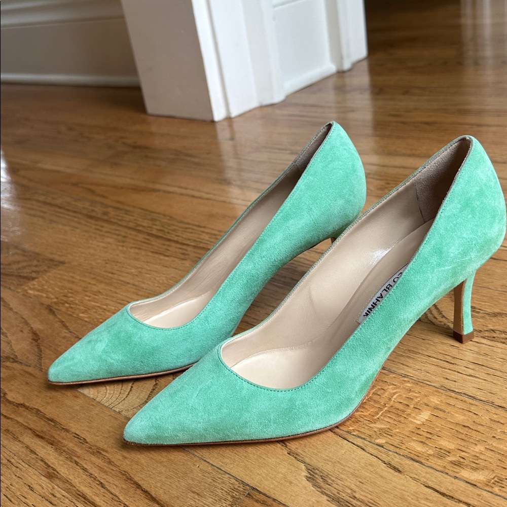 Manolo Blahnik Mint Green Suede BB Pump Size 36.5 NWOB - Picture 2 of 8